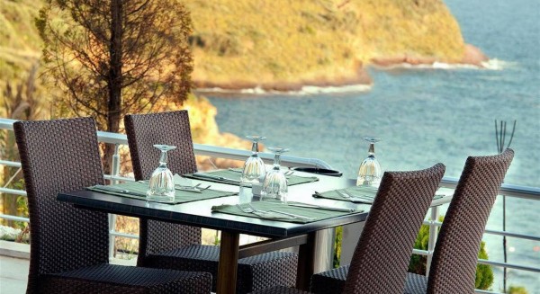 Aria Claros Beach & Spa Resort