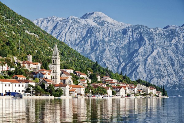 Uçaklı Büyük Balkan Turu